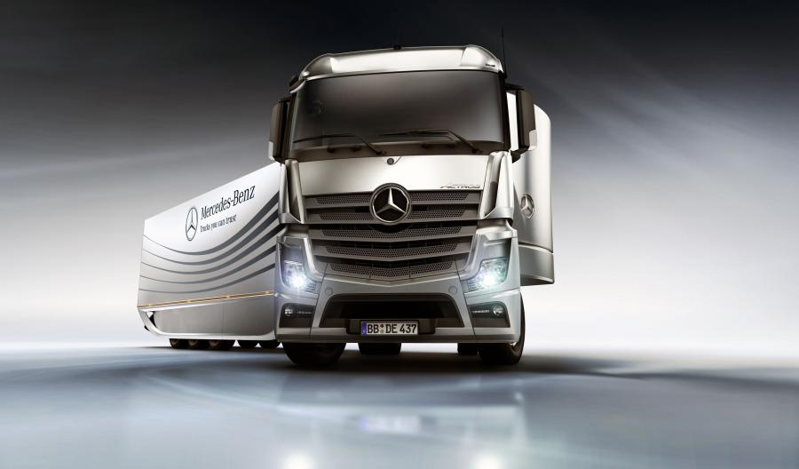  Mercedes-Benz Aero Trailer Concept 2012 года  (фото 1 из 4)